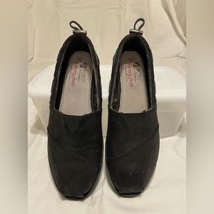 Bobs by Skechers leather slip on loafers with memory gel insole